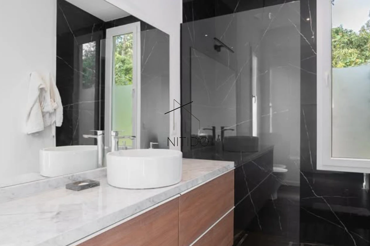 Casa ID.459 - Casa en rincon del indio, 3 dormitorios y 2 baños 