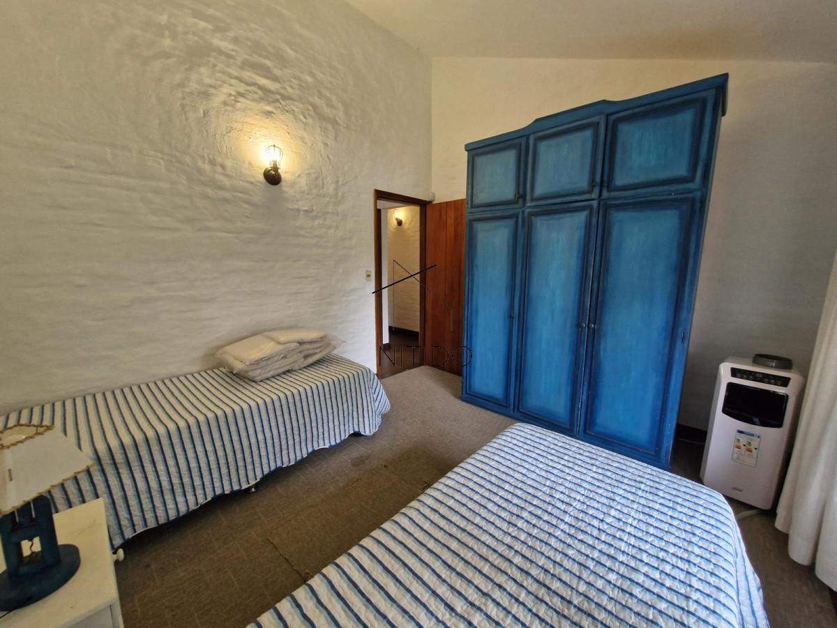 Casa ID.25 - casa en pinares de 3 dormitorios y servicio 