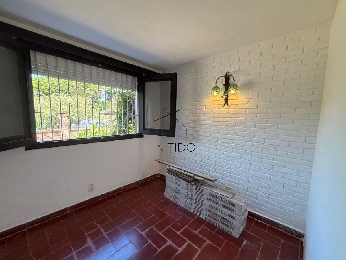 Casa ID.340 - Casa de 3 dormitorios con piscina en zona colegios 
