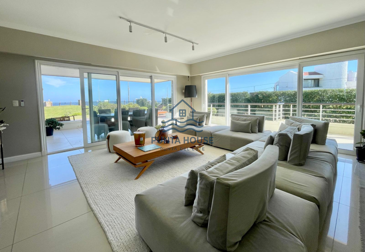 Apartamento ID.21 - Excelente Departamento de Tres Suites en Veramansa