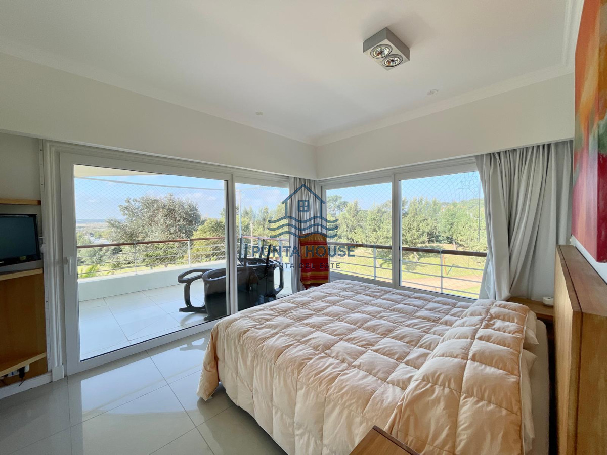 Apartamento ID.13 - Apartamento en Venta de dos dormitorios Playa Mansa