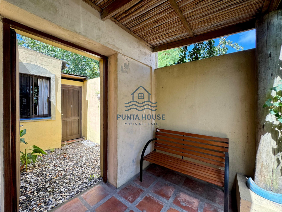 Casa ID.50 - Casa en venta de tres dormitorios