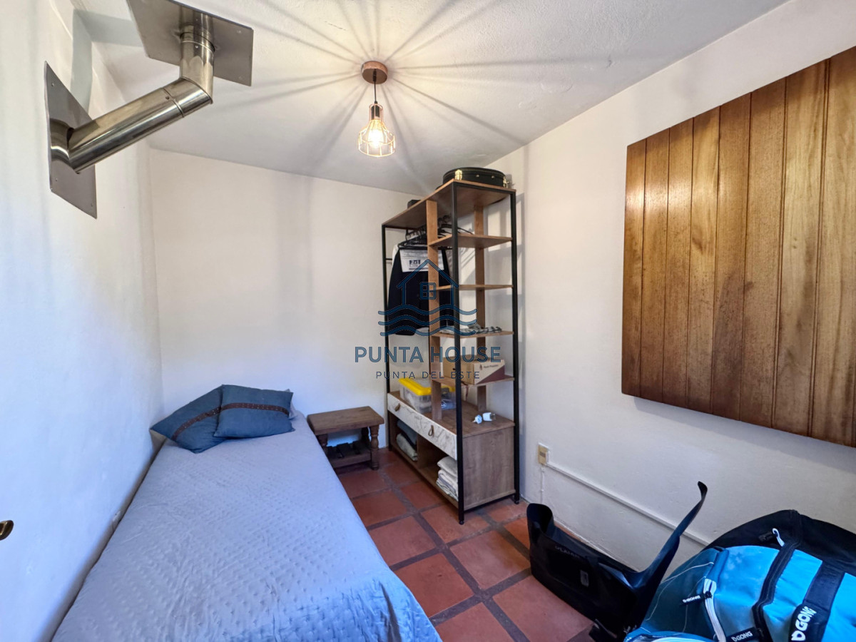 Casa ID.50 - Casa en venta de tres dormitorios