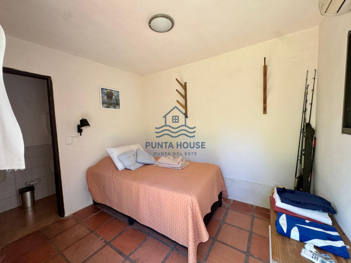 Casa ID.50 - Casa en venta de tres dormitorios