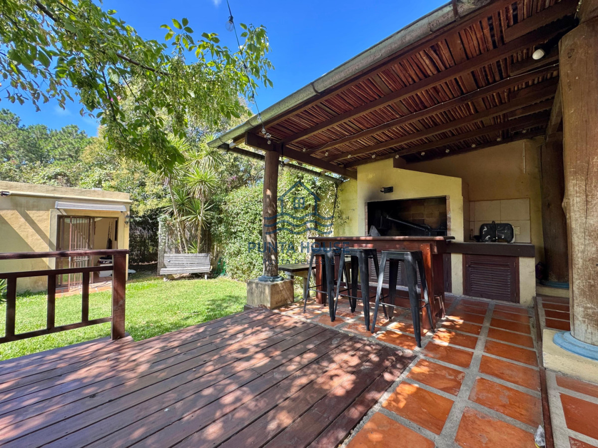 Casa ID.50 - Casa en venta de tres dormitorios