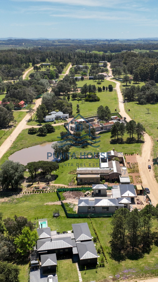 Terreno ID.40 - Venta de lotes en Don Miguel Barrio Privado