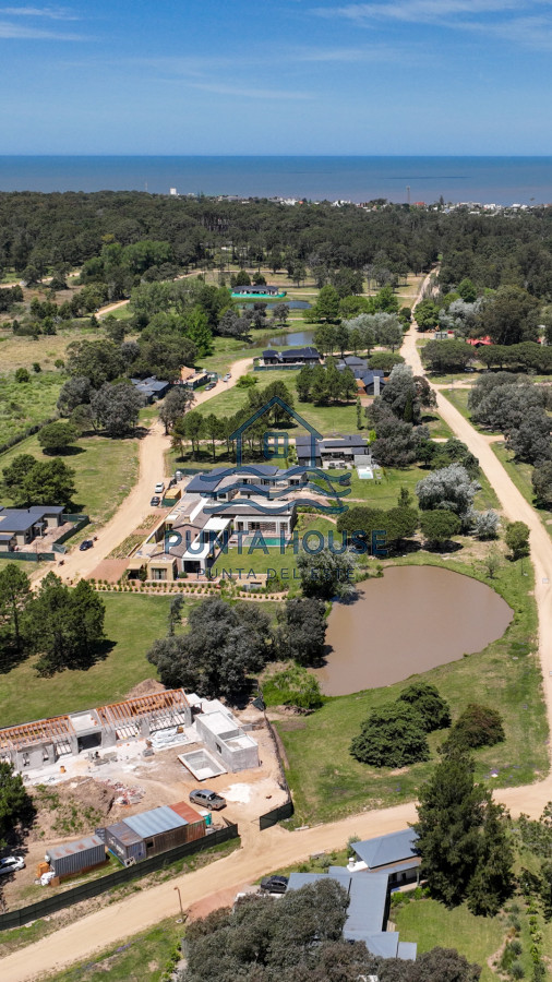 Terreno ID.40 - Venta de lotes en Don Miguel Barrio Privado