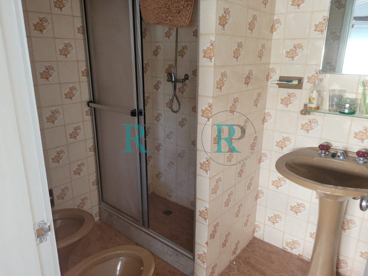 Apartamento ID.2529 - Apartamento en hermosa zona  con bajos gastos comunes
