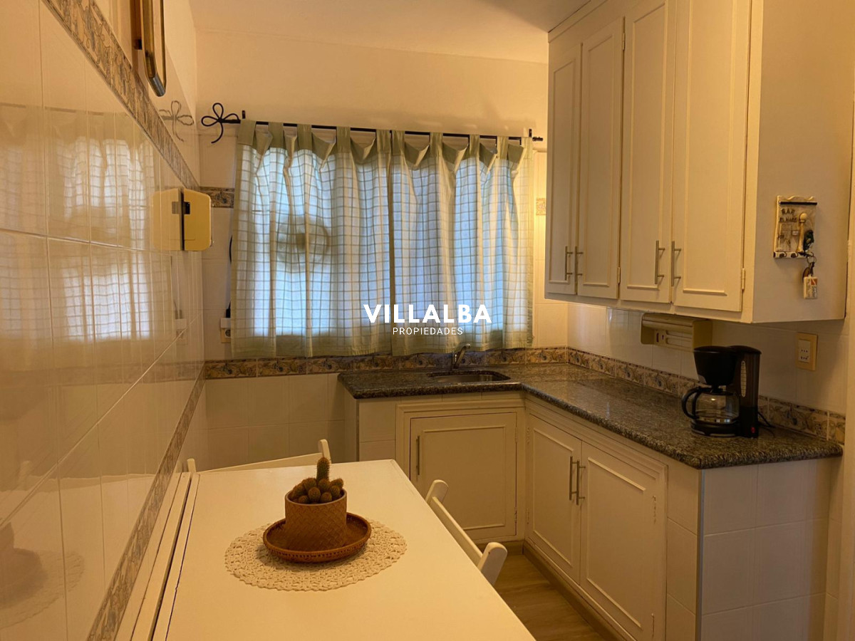 Apartamento ID.4093 - EN VENTA ROOSEVELT, CERCA DE TODO!! 2 DORMITORIOS