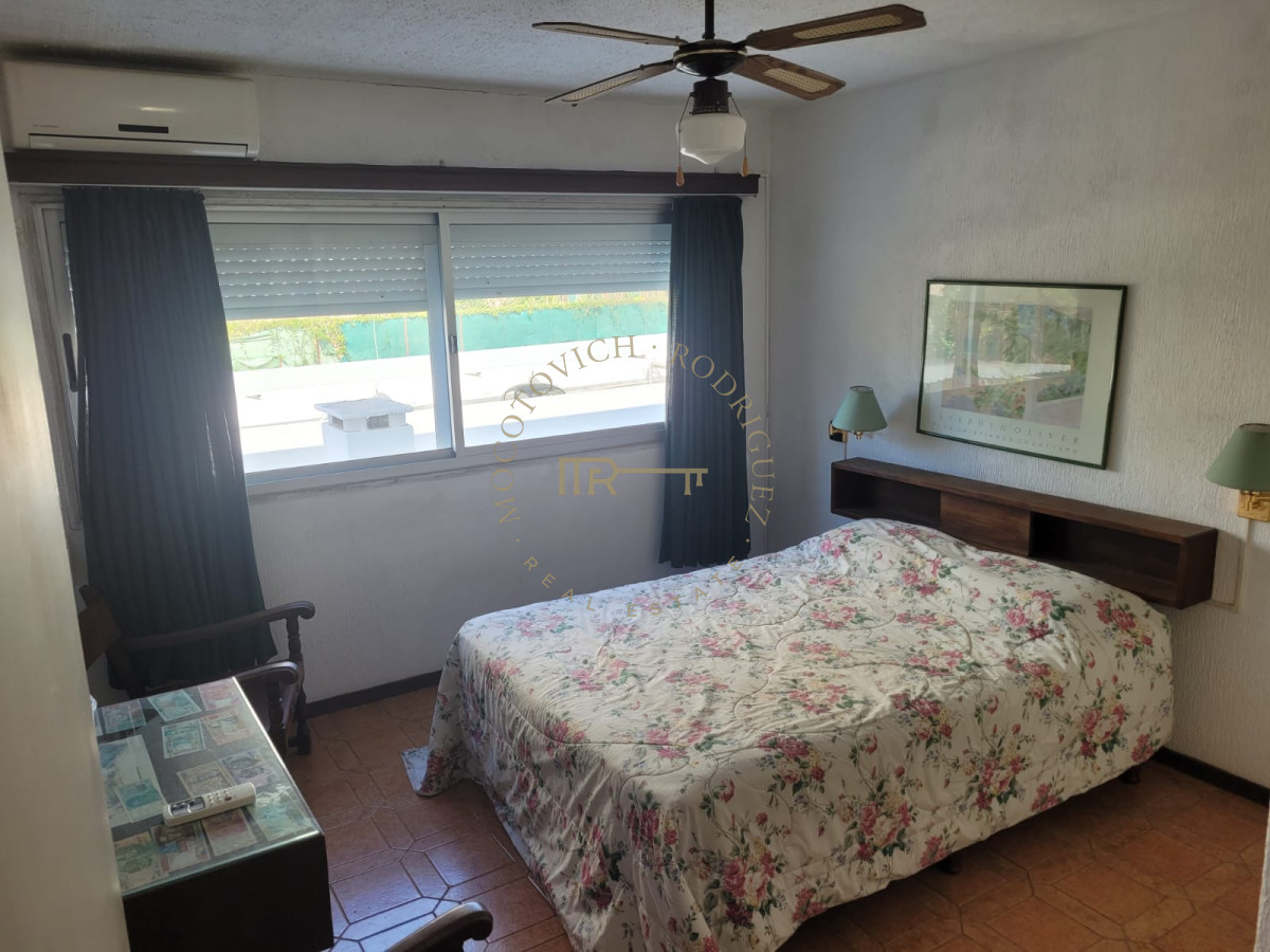 Apartamento ID.3812 - Apartamento en hermosa zona  con bajos gastos comunes
