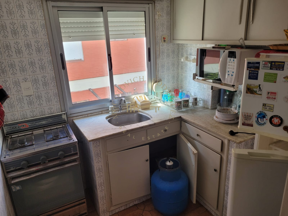 Apartamento ID.3812 - Apartamento en hermosa zona  con bajos gastos comunes
