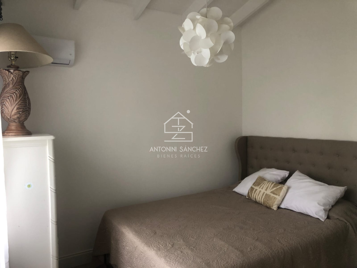 Casa ID.2739 - Hermosa residencia en Barrio Privado 