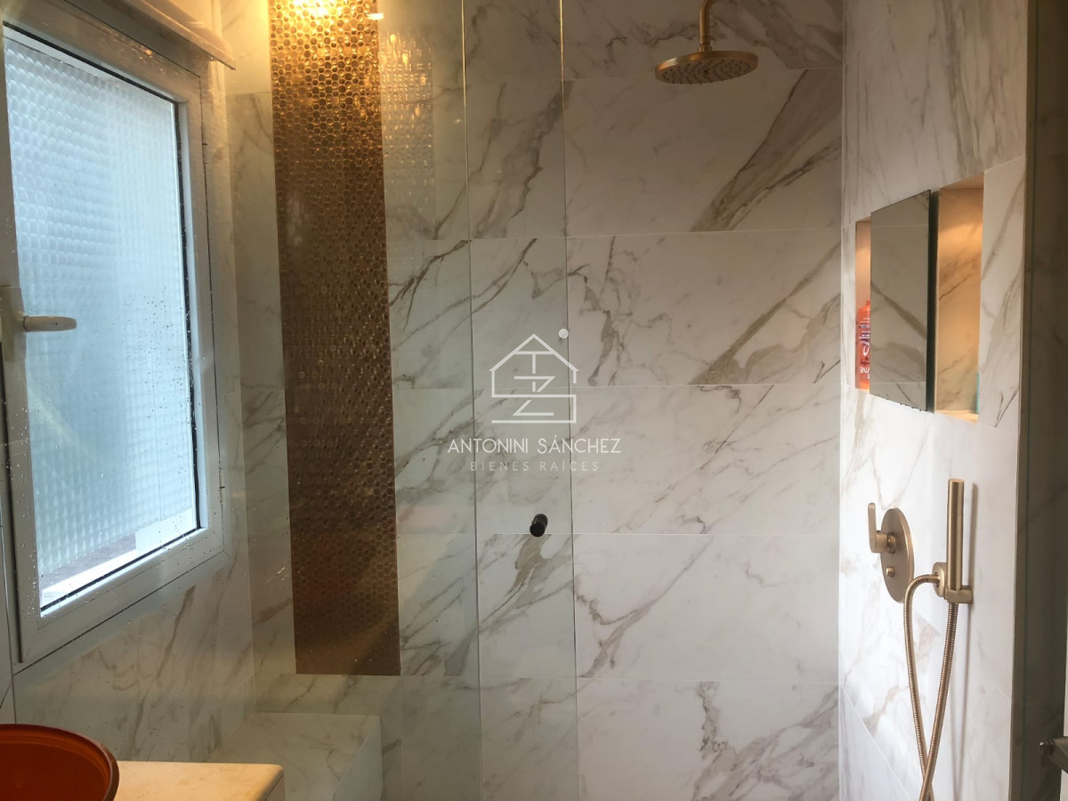 Casa ID.2739 - Hermosa residencia en Barrio Privado 