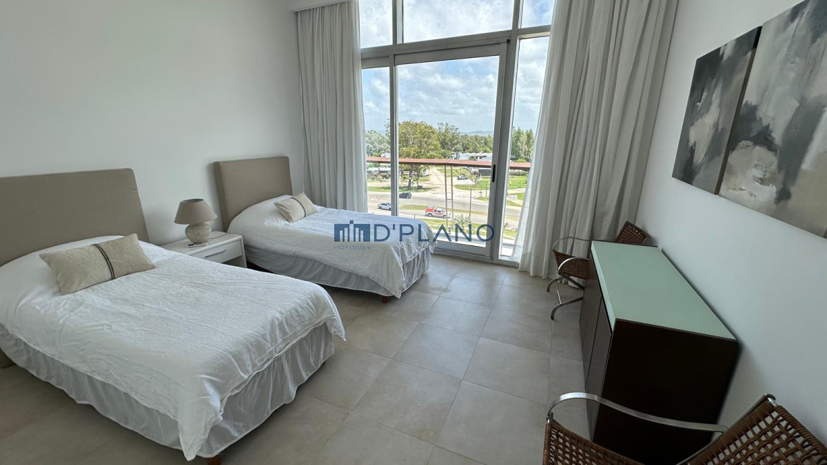 Apartamento ID.53 - Dúplex de 4 dormitorios en la Barra frente al mar