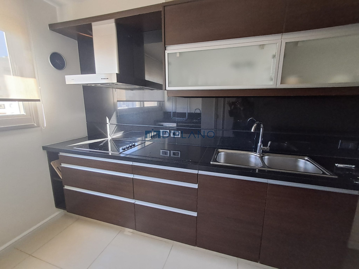 Apartamento ID.12 - Edificio de categoria con todos los servicios