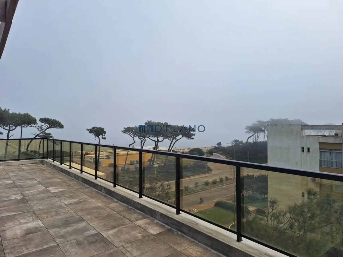 Apartamento ID.156 - FRENTE  AL MAR A ESTRENAR