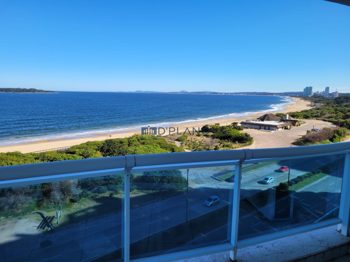 Apartamento ID.4 - Frente al mar con todos los servicios