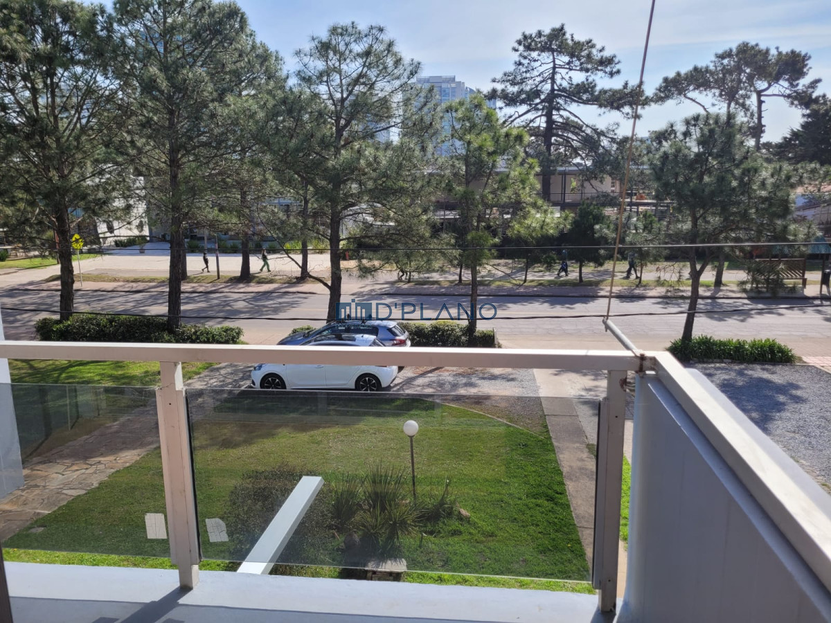 Apartamento ID.1 - Apartamento en hermosa zona  con bajos gastos comunes
