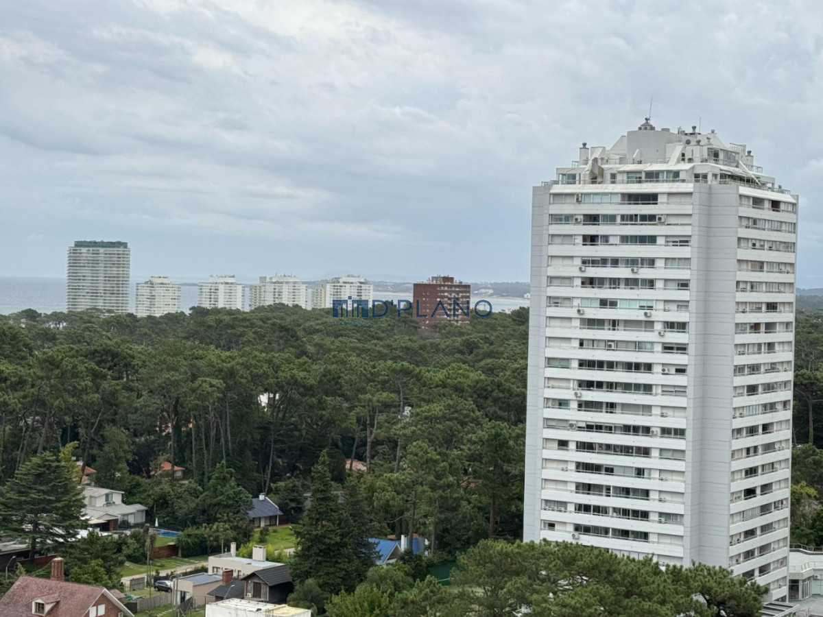 Apartamento ID.311 - PISO ALTO EN ROOSEVELT CON SERVICIOS