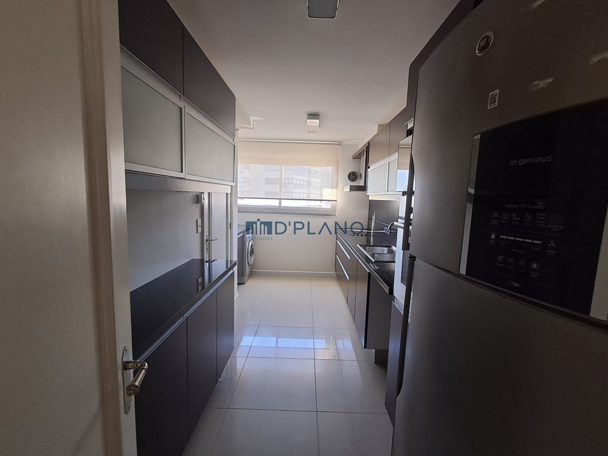 Apartamento ID.12 - Edificio de categoria con todos los servicios