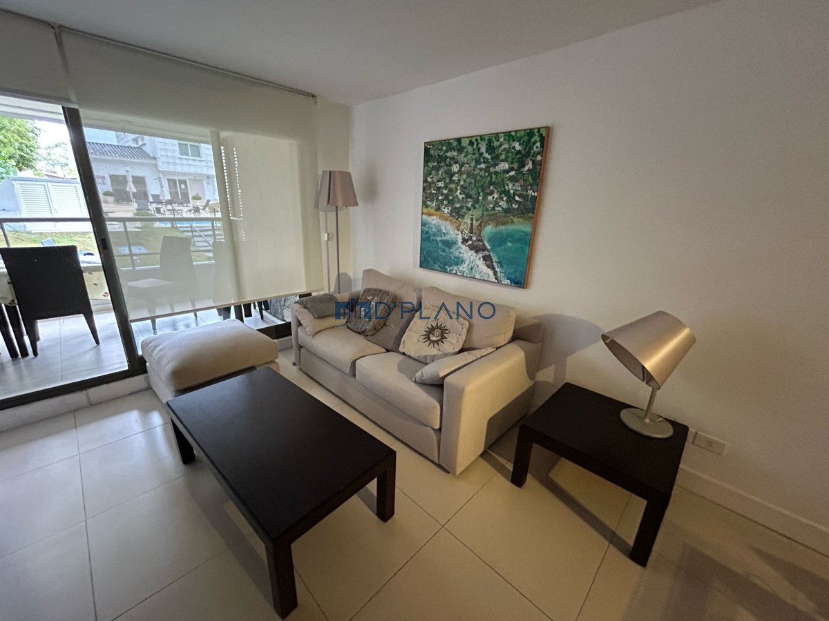 Apartamento ID.38 - alquiler anual en edificio con amenities
