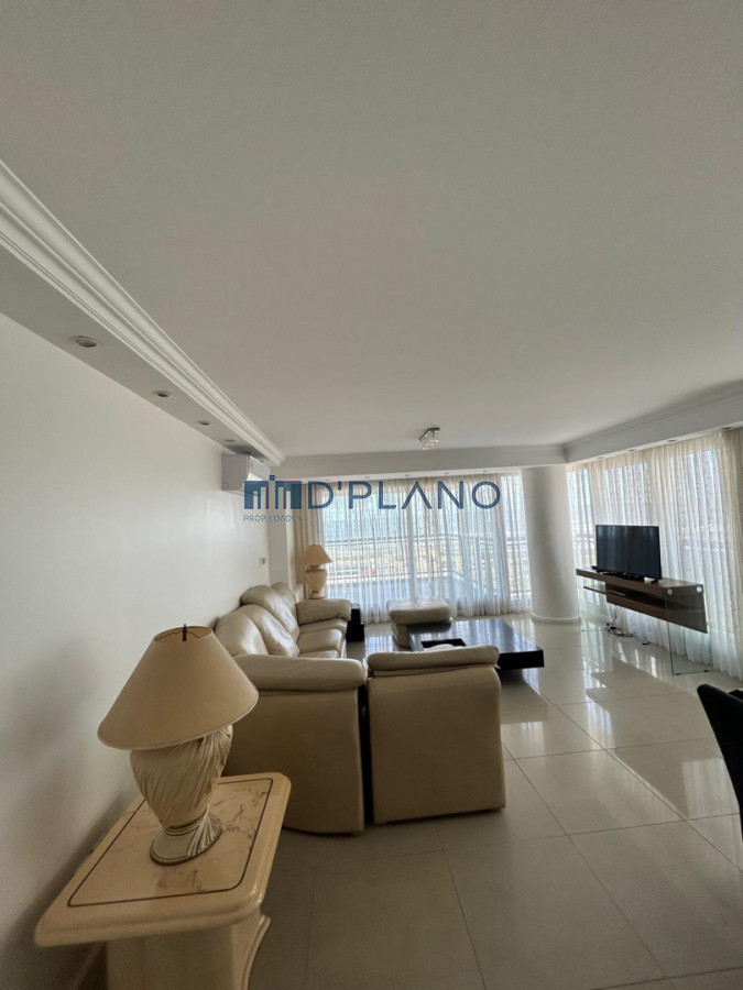 Apartamento ID.5 - IMPERIALE FRENTE AL MAR