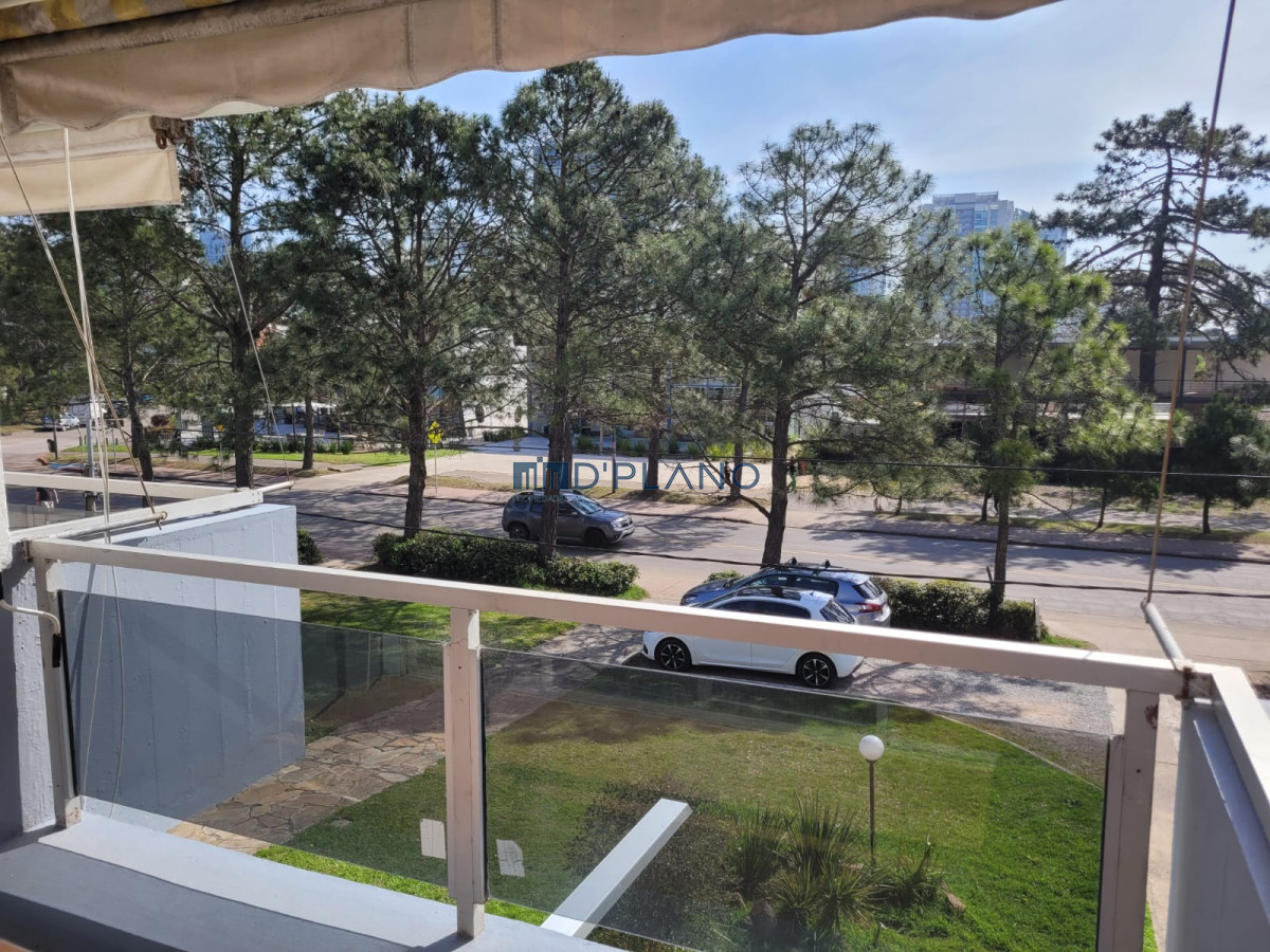 Apartamento ID.1 - Apartamento en hermosa zona  con bajos gastos comunes