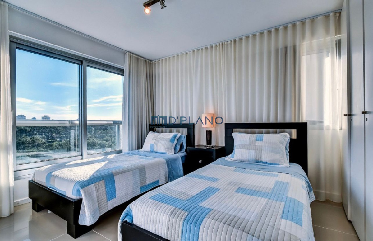 Apartamento ID.83 - PISO ALTO EN BRAVA CON AMENITIES