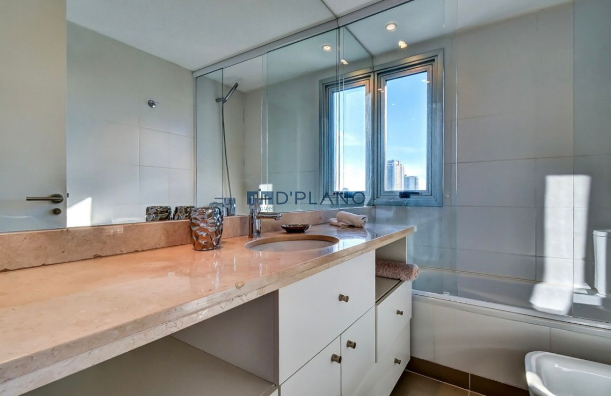 Apartamento ID.83 - PISO ALTO EN BRAVA CON AMENITIES
