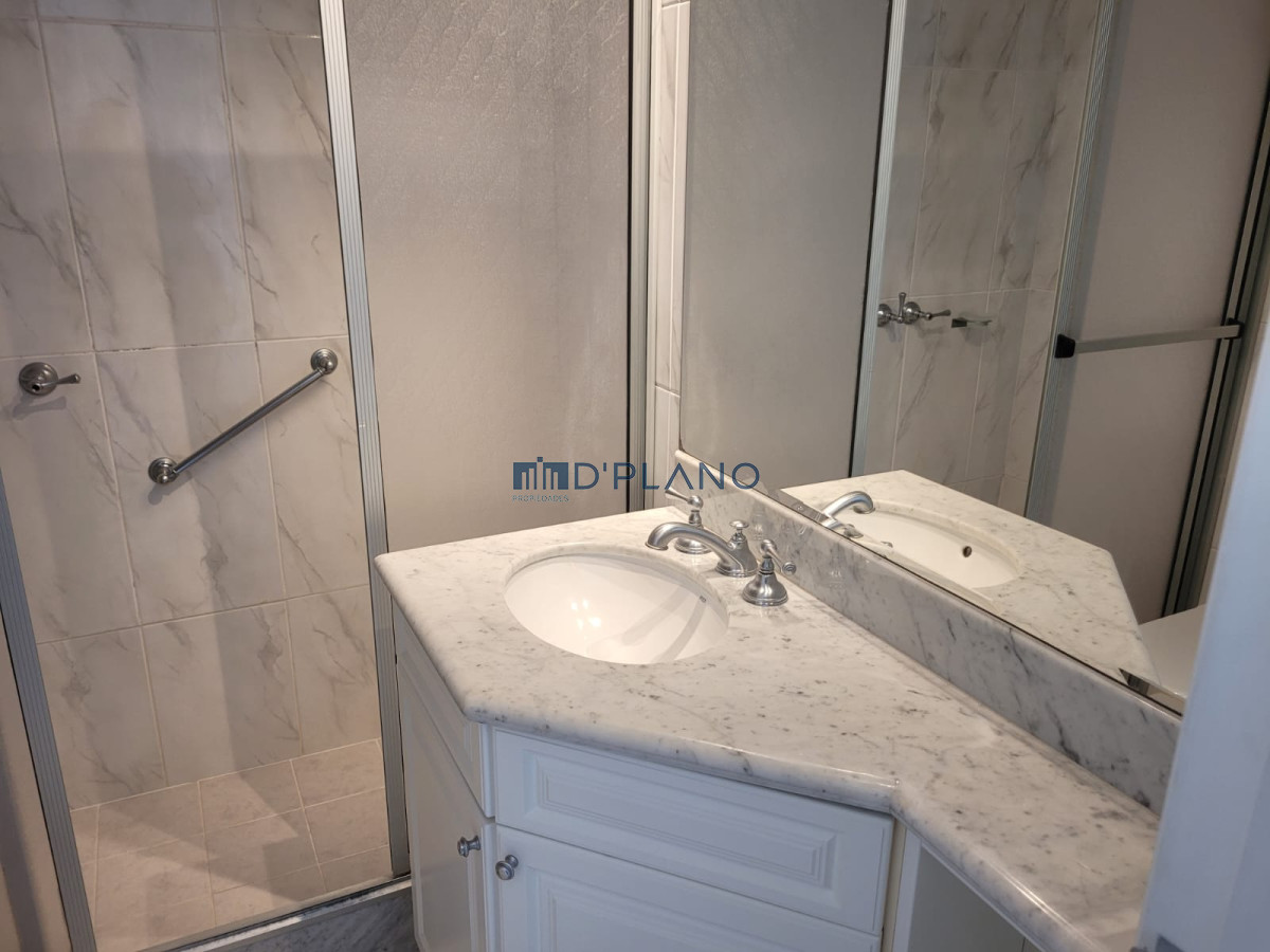 Apartamento ID.4 - Frente al mar con todos los servicios