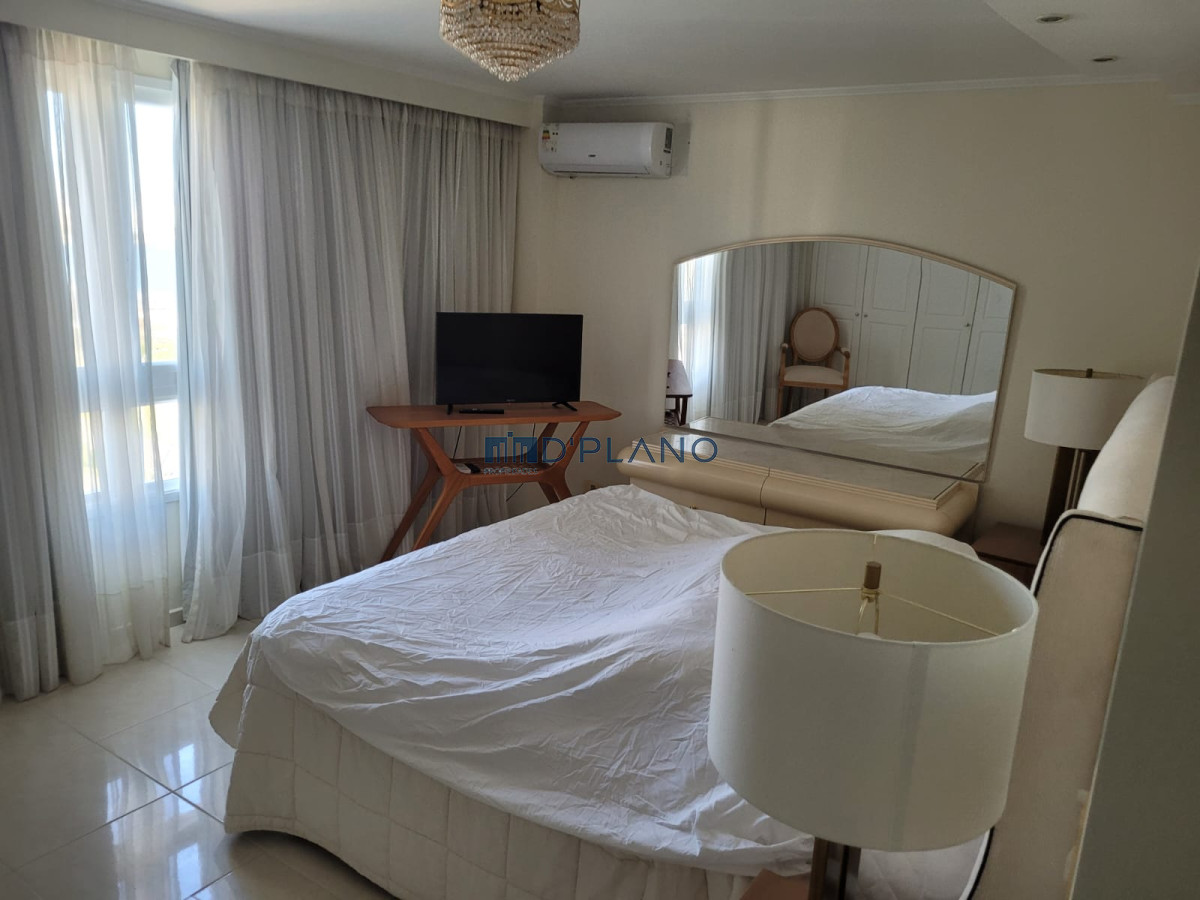 Apartamento ID.4 - Frente al mar con todos los servicios