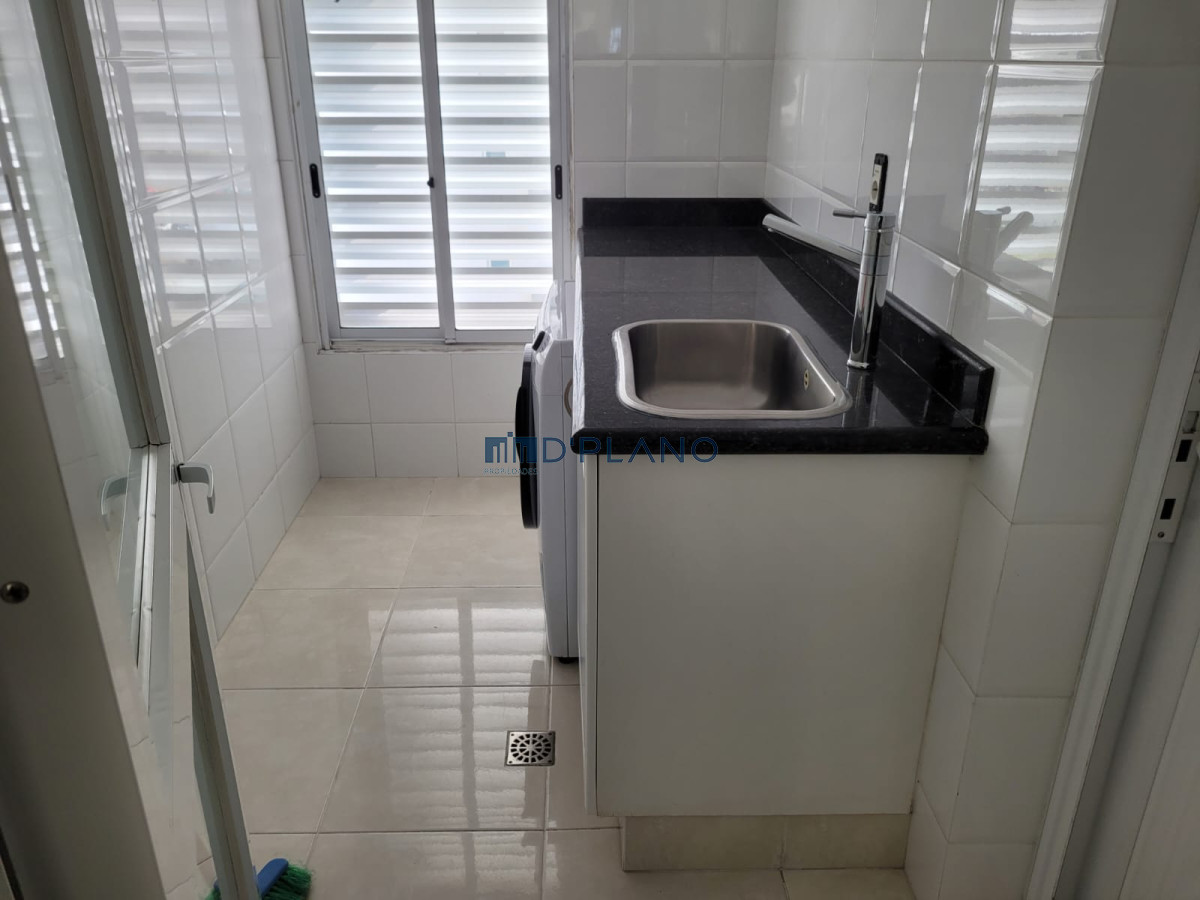 Apartamento ID.4 - Frente al mar con todos los servicios