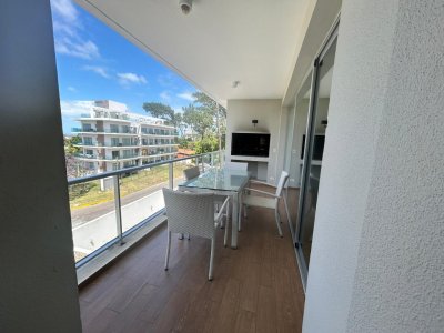 ELEGANCIA Y CONFORT A PASOS DEL MAR EN LA MANSA