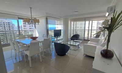 EDIFICIO DE CATEGORIA EN BRAVA