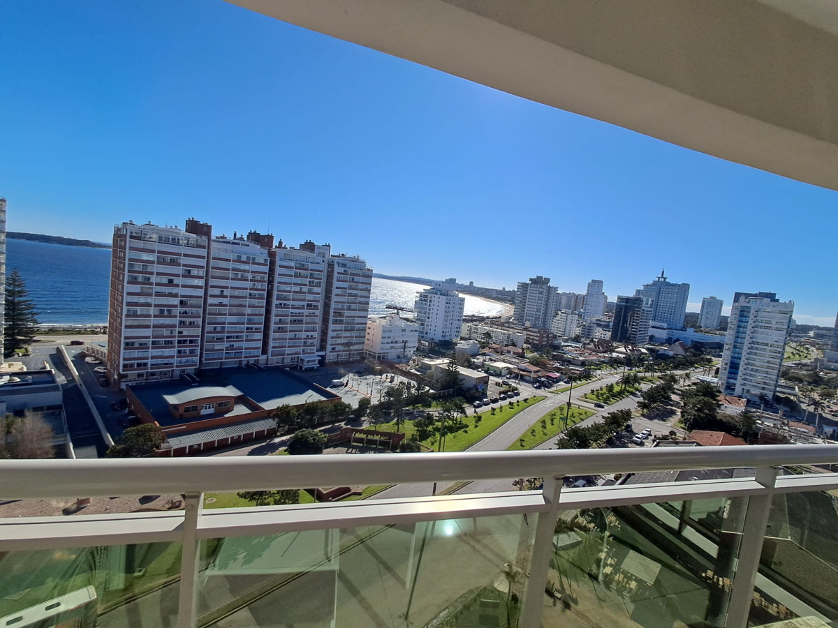 Torre de categoría en brava con todos los amenities