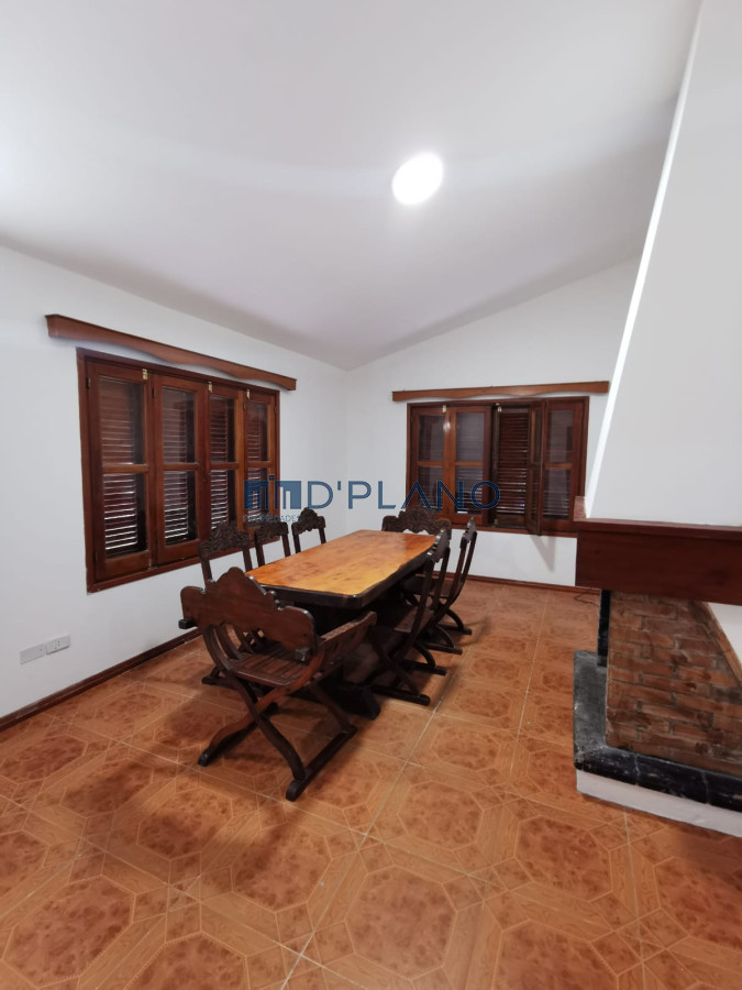 Casa ID.21 - casa en zona ideal para clínicas