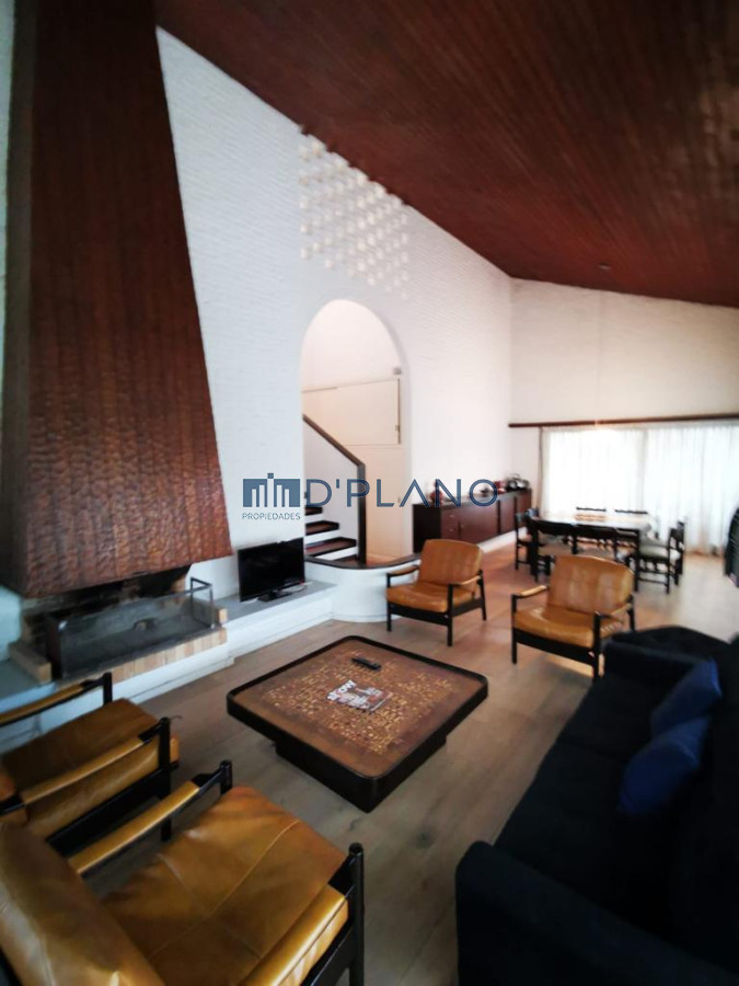 Casa ID.17 - Chalet muy cerca del mar con buena capacidad