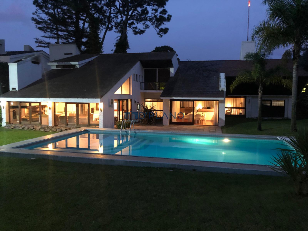HERMOSA RESIDENCIA EN CANTEGRIL  - DPL247C