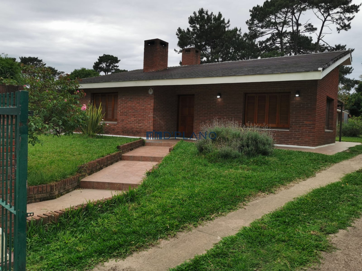 Casa ID.21 - casa en zona ideal para clínicas