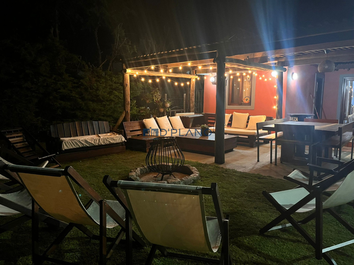CASA EN ALQUILER CON PISCINA - DPL86C