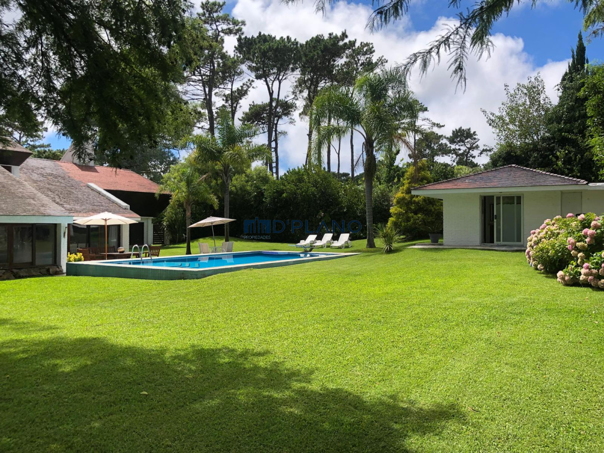 Casa ID.247 - HERMOSA RESIDENCIA EN CANTEGRIL 