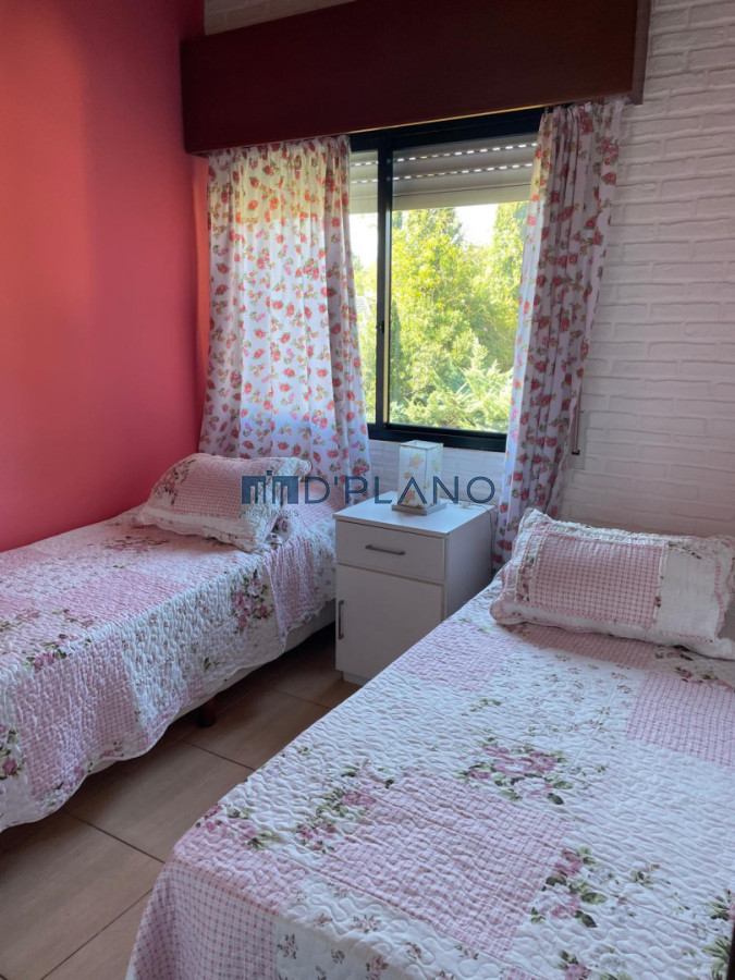 Casa ID.374 - CASA EN VENTA BARRIO PRIVADO 