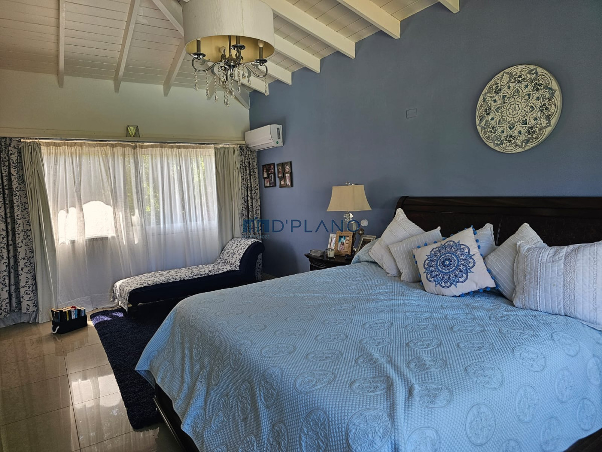 Casa ID.36 - IMPORTANTE RESIDENCIA EN BARRIO PRIVADO