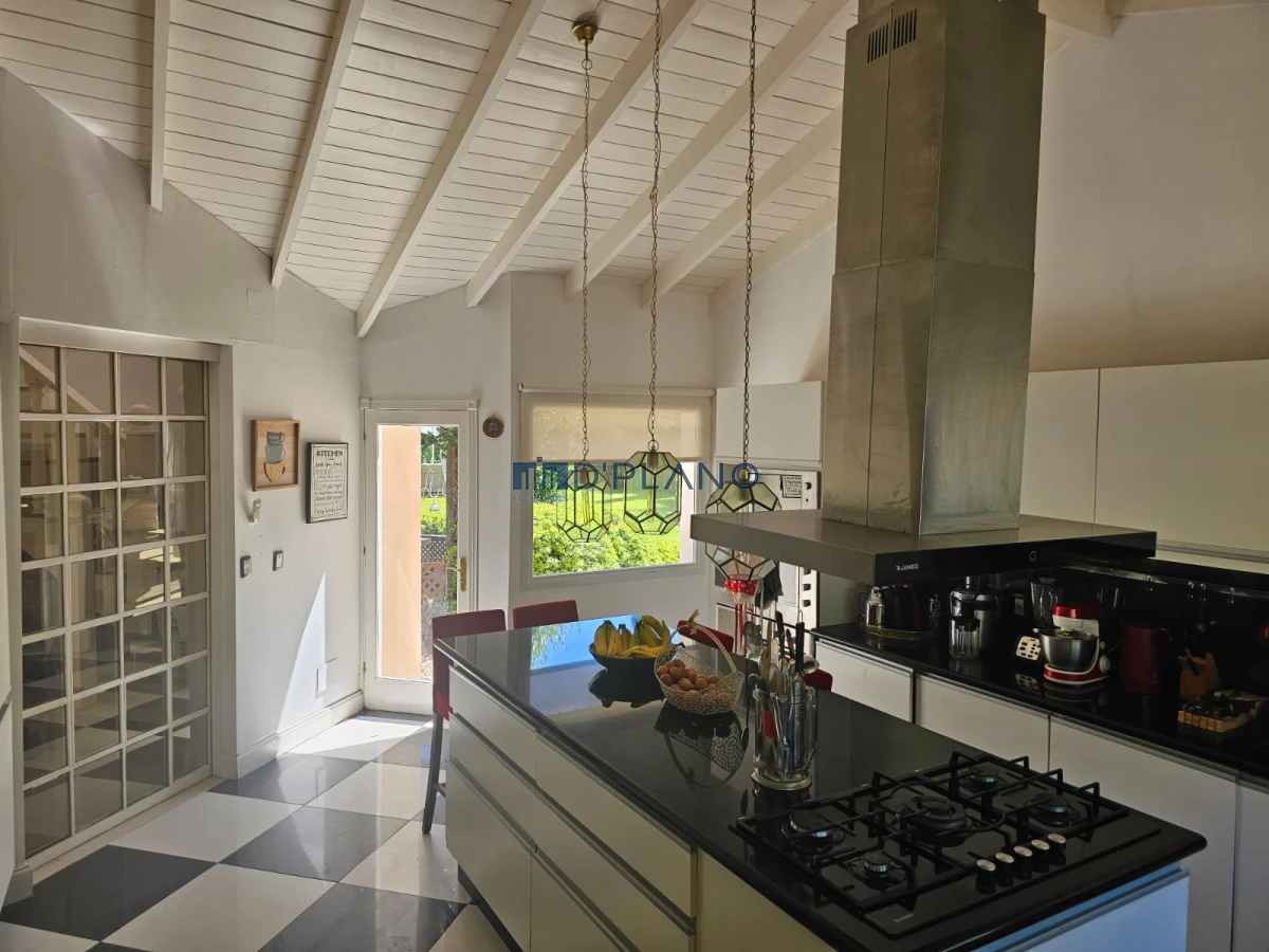 Casa ID.36 - Hermosa residencia en Barrio Privado 