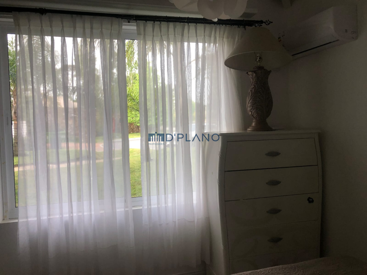 Casa ID.36 - IMPORTANTE RESIDENCIA EN BARRIO PRIVADO