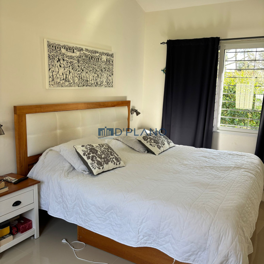 Casa ID.238 - 5 DORMITORIOS EN CANTEGRIL CON PISCINA