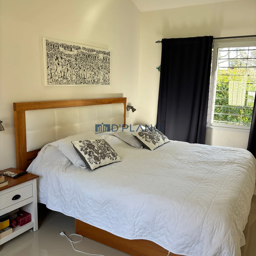 Casa ID.238 - 5 DORMITORIOS EN CANTEGRIL CON PISCINA