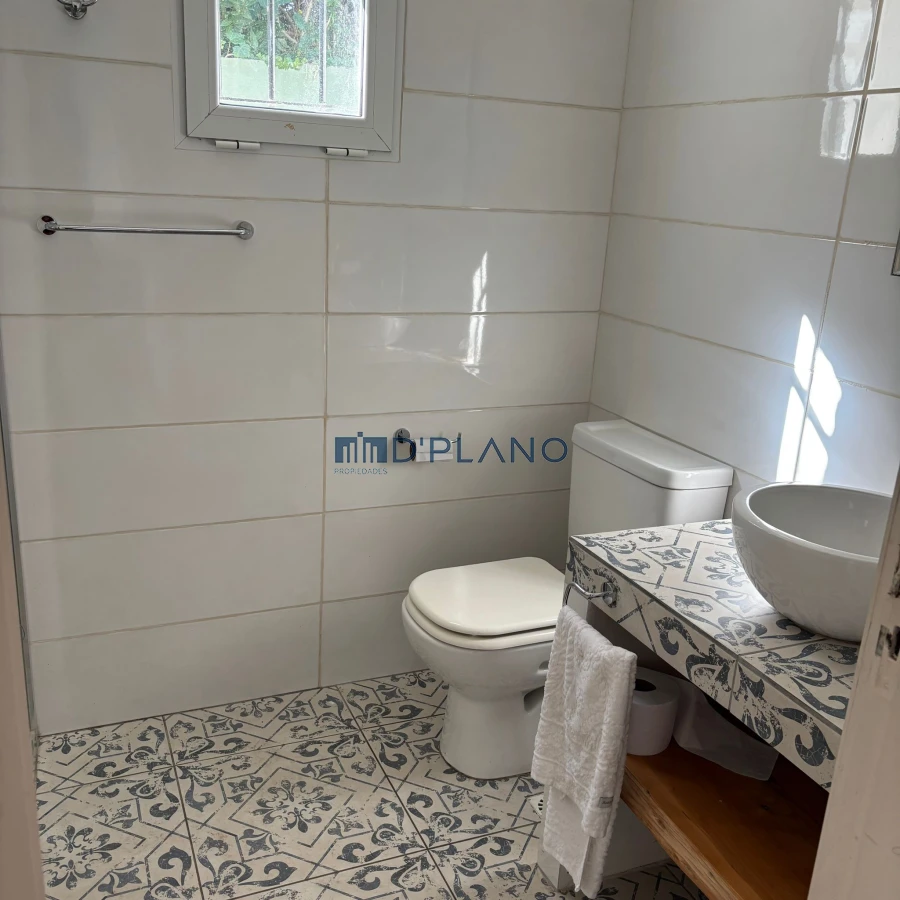 Casa ID.238 - 5 DORMITORIOS EN CANTEGRIL CON PISCINA