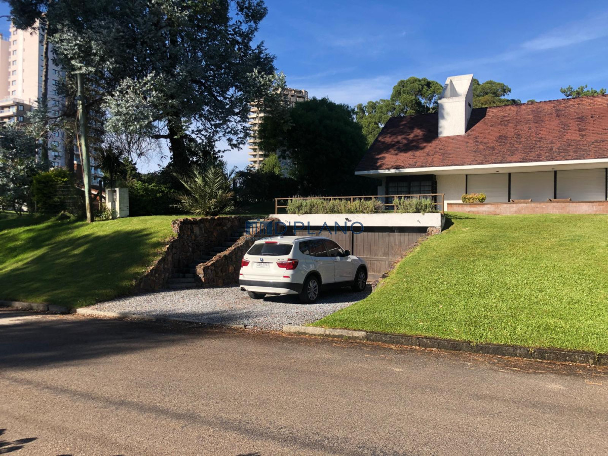 Casa ID.247 - HERMOSA RESIDENCIA EN CANTEGRIL 