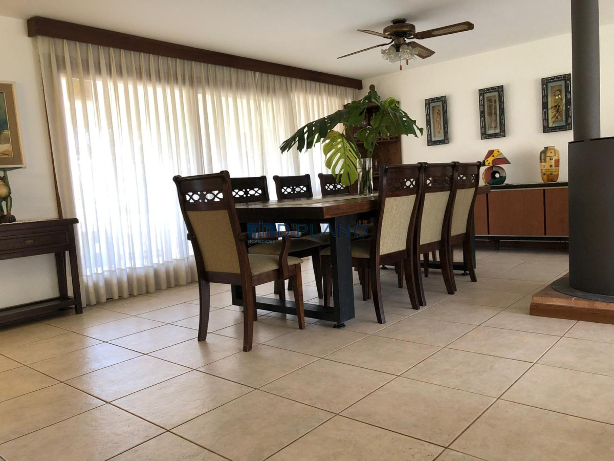 Casa ID.15 - Hermosa casa en mansa muy cerca del mar